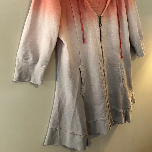 XCVI Women' s 3/4 Sleeve Hooded Zip Jacket Lightweight Gray/Orange Ombre--SZ Med - Picture 3 of 10